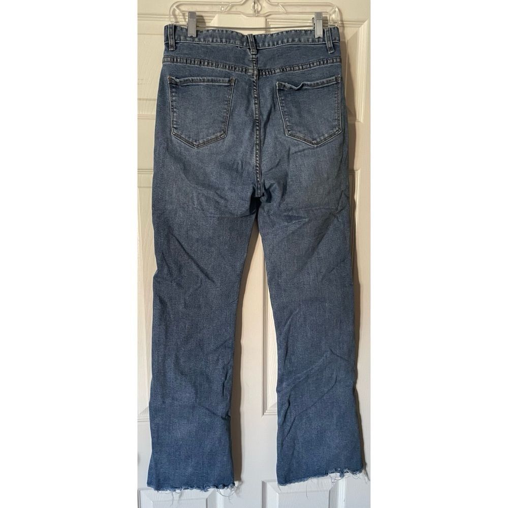 High Rise Flare Jeans - Picture 2 of 4